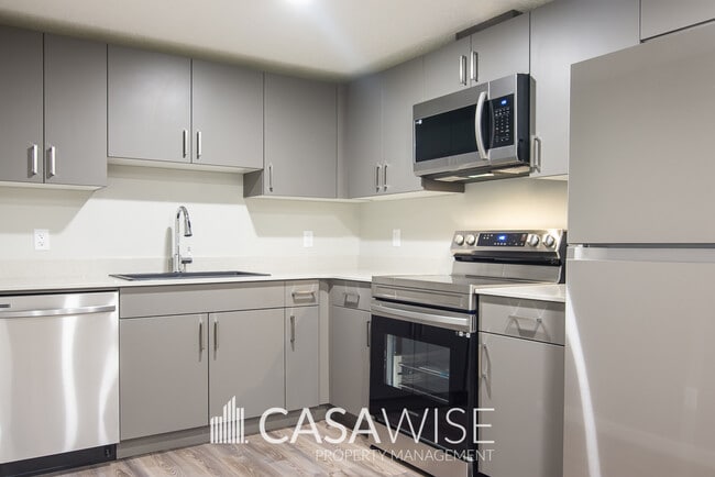 Building Photo - 6239-6176 176 Ave NW