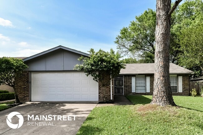 Building Photo - 5514 Edgebrook Forest Dr Rental