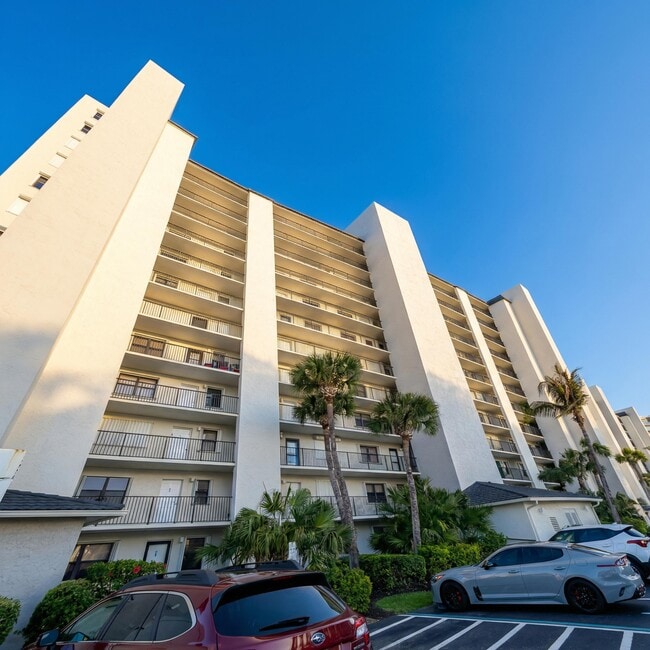 Photo - 4250 N Hwy A1A Unit 805