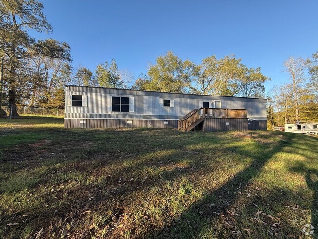 Building Photo - Rental Property in Desoto Parish