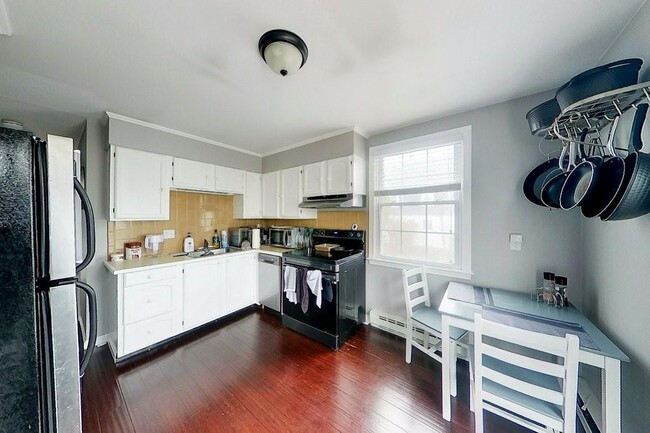 Photo - 45 Hammond St Unit 3