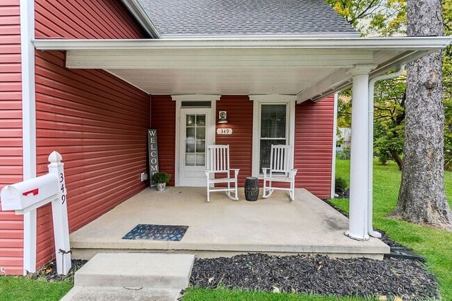 Photo - 349 S Chillicothe St