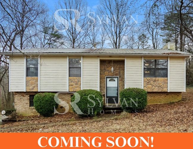 Building Photo - Spacious 3 Bedroom 2 Bathroom Split Level