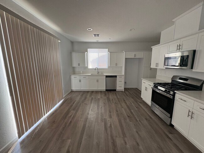 Photo - Two-story home in NW Visalia home Availabl...