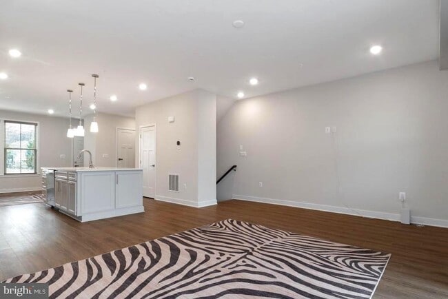 Photo - 11003 Resort Road