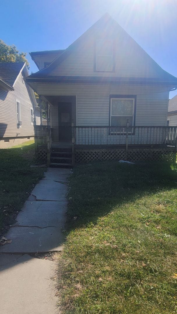 Building Photo - 3 Bedroom 1 Bathroom Home