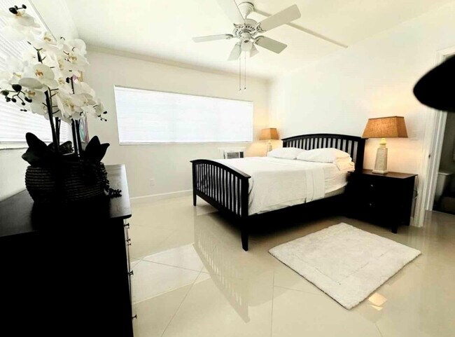 Photo - 9 N Birch Rd Unit 601