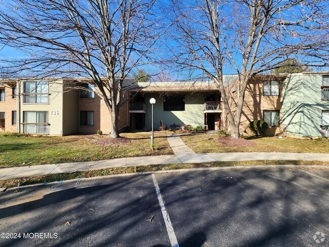 Building Photo - 236 Medford Ct Rental