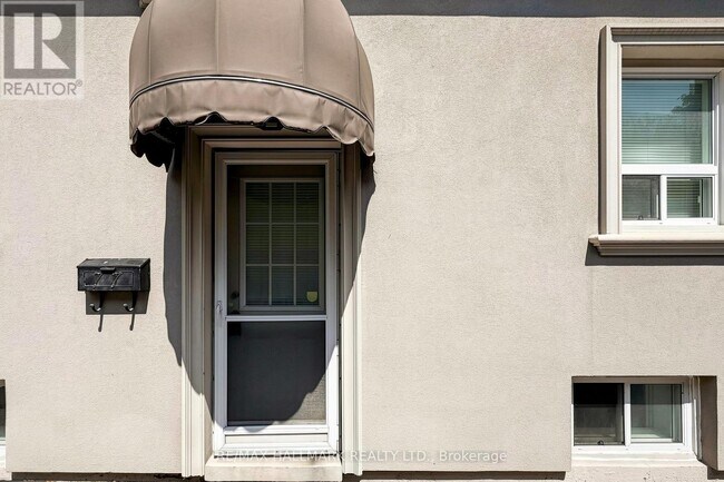 Photo - 77 Wendell Ave