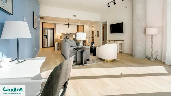 Photo - 143 E Commerce St Unidad 704.1411789