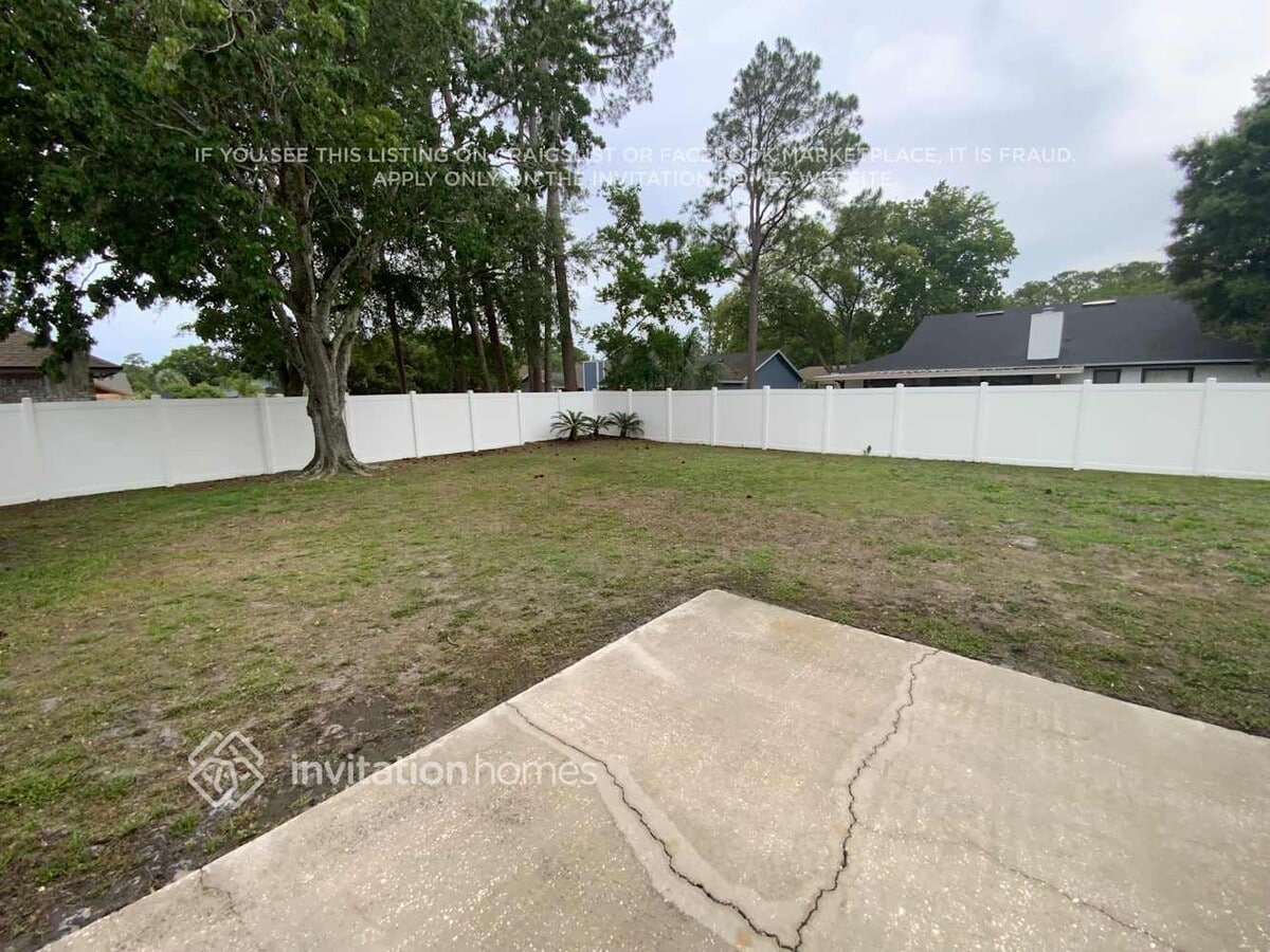 Photo - 10324 Huntington Forest Blvd E