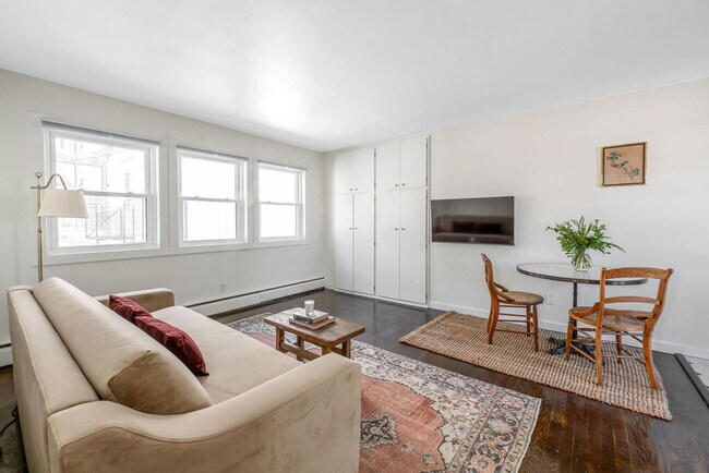 Photo - 202 S Henry St Unidad SI ID1468343P