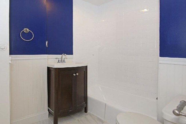 Photo - 114 Everett St