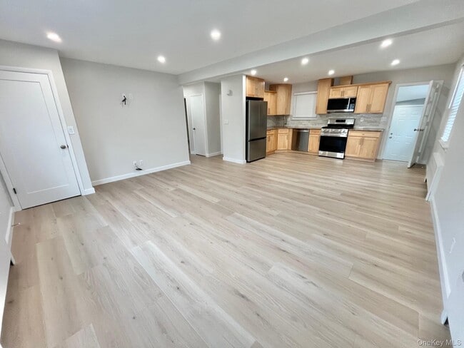 Photo - 237 Woodland Ave Unit 1