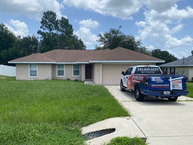Building Photo - Not available for showing til Mid to Late ... Rental