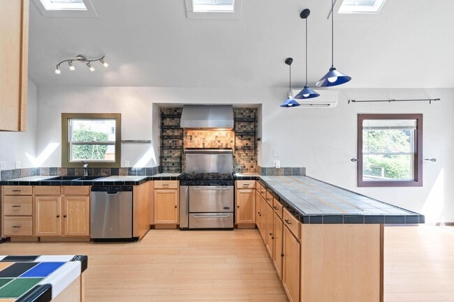 Photo - Unique, spacious 4-bdrm/3-bath Craftsman w/ lots of character. Bonus room, near Alberta District!