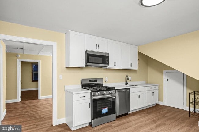 Photo - 35 3rd Ave Unit C