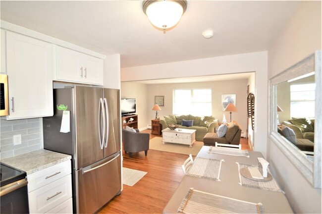 Photo - 70 Carroll Ave Condo Unit 107