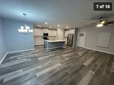 Photo - 7412 Pearly Everlasting Ave