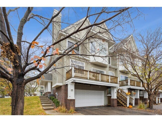 Building Photo - 201 Christenson Way NE Rental