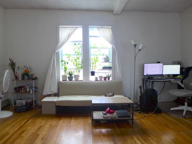 Photo - 22 S Huntington Ave Apartamentos