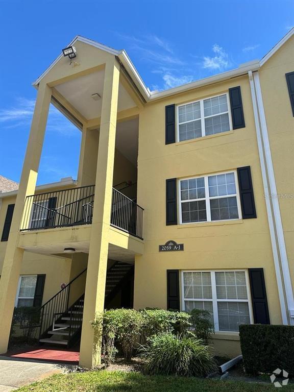 Building Photo - 2059 Dixie Belle Dr Unit 2059H Rental