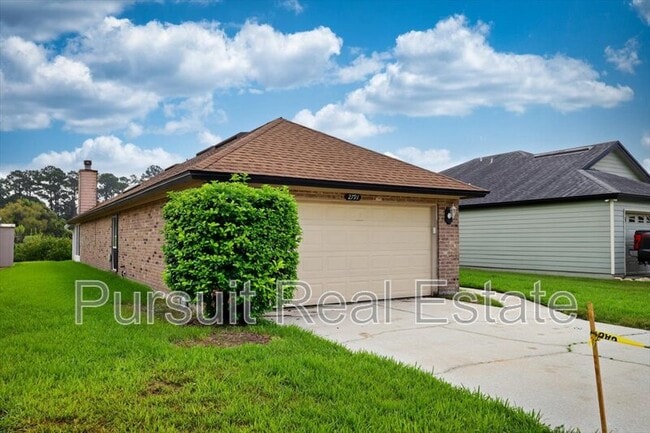 2791 Lantana Lakes Dr W