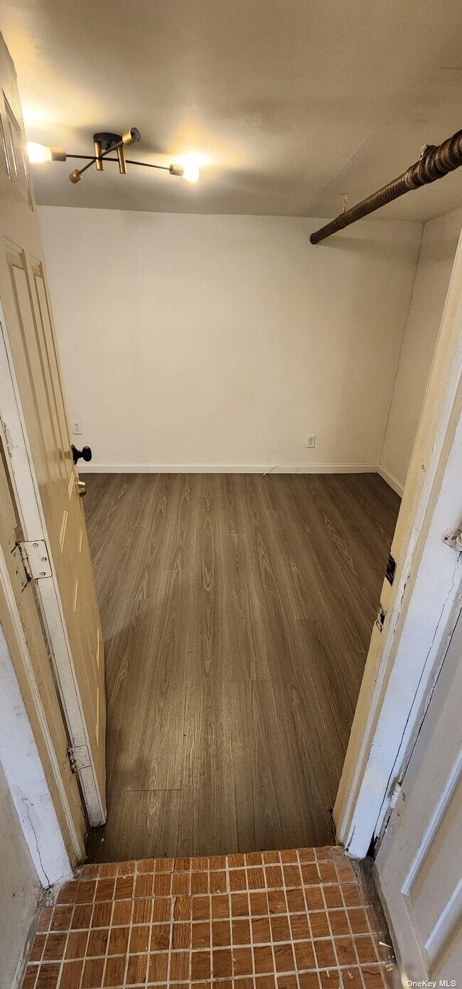 Photo - 953 Dumont Ave Unit B