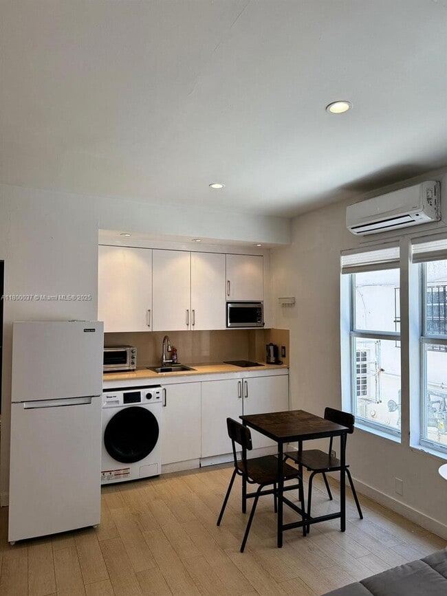 Photo - 642 Michigan Ave Unit 6