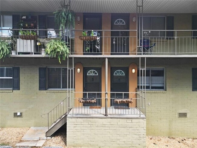 Photo - 520 Park Ave SE Unit 7