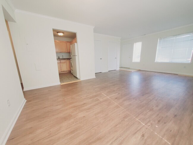 Photo - 31 Stuart Ave Unit 16