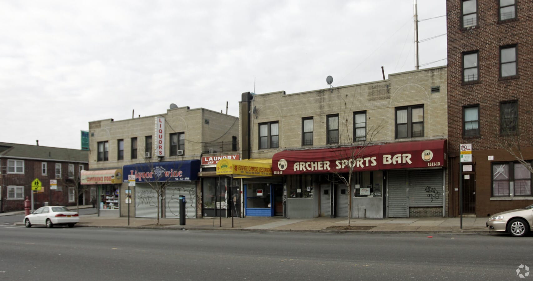 Photo - 1501-1513 White Plains Rd Apartments