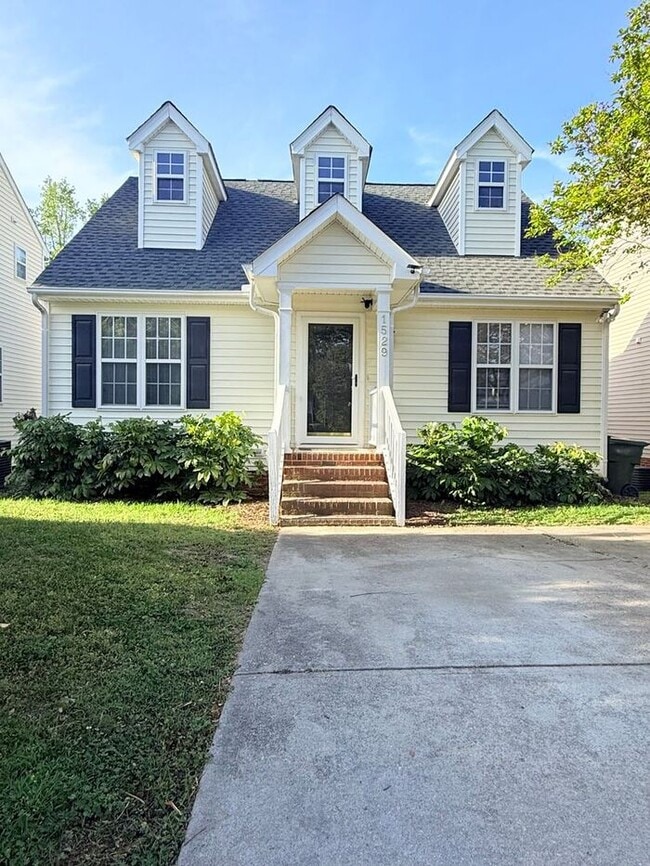 Building Photo - 1529 Crag Burn Ln