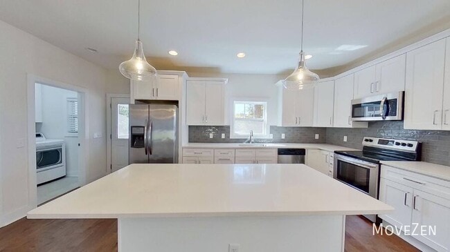 Photo - 3434 Craig Ave