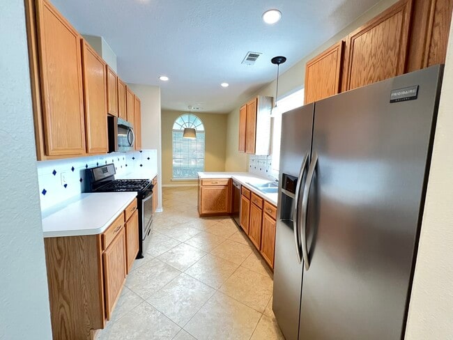 Photo - 2910 Blue Dawn Dr