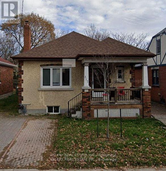 Photo - 317 Victoria St