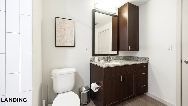 Photo - 2900 E 16th Ave Unidad 243
