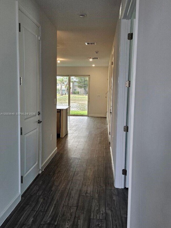 Photo - 5859 Shining Sea Ct