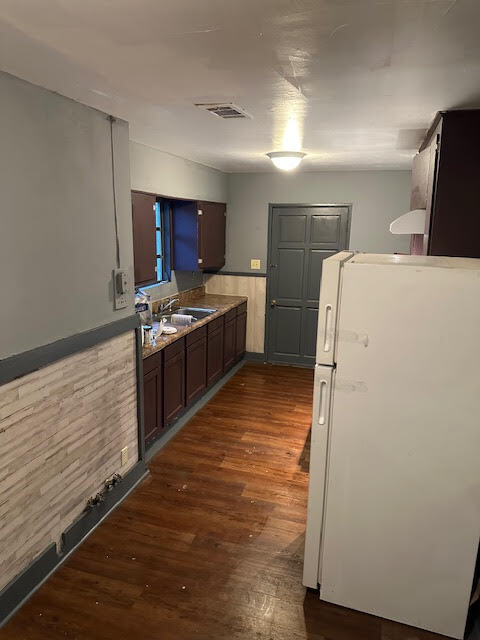 Photo - 1416 Robinson Ave