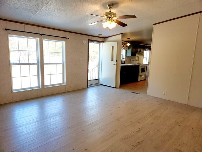 Photo - 25 Blueberry Ln