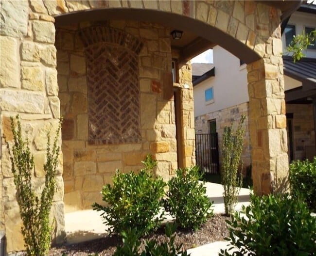 Photo - 3240 E Whitestone Blvd Condo Unit 11