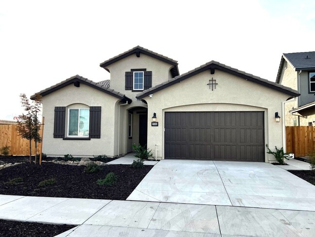 Brand new 3 bedroom single story home! - Brand new 3 bedroom single story home!