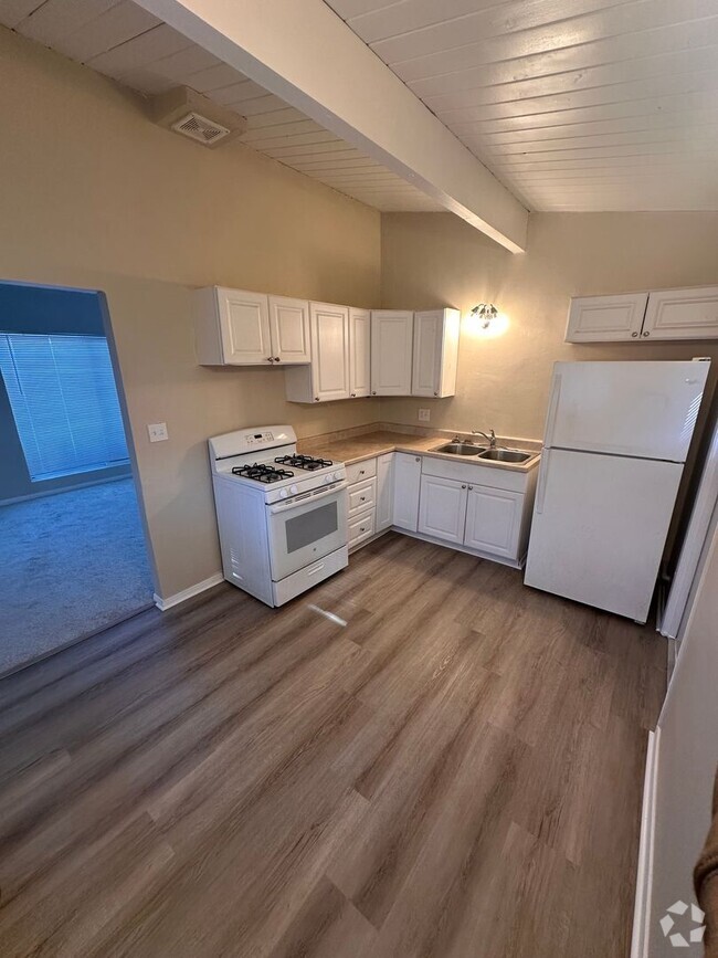 Building Photo - CLAIREMONT MESA BLVD Duplex Unit 4574 Rental