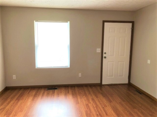 Photo - Solon Court Apartments