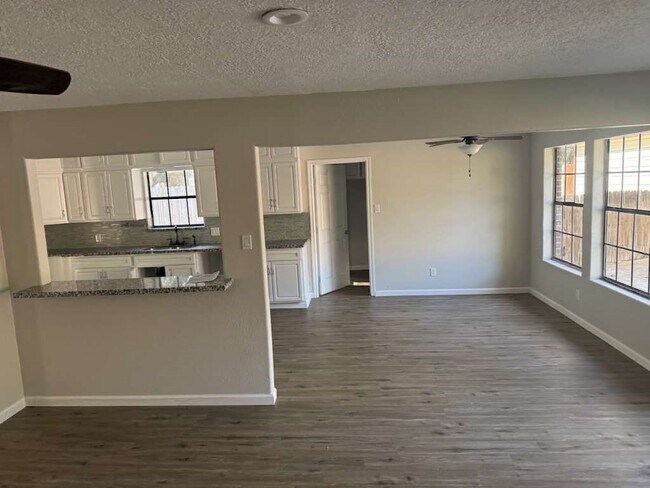 Photo - 540 River Plantation Dr