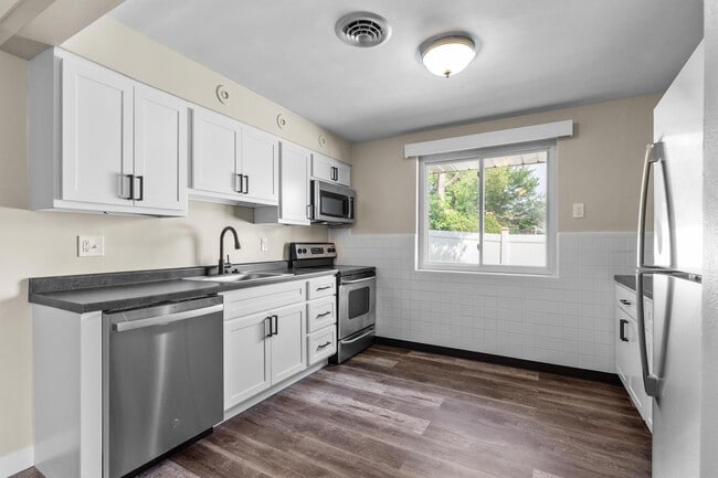 Building Photo - 9105 Brownridge Dr Rental