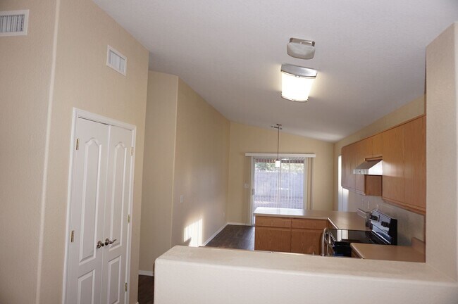 Photo - 2201 S Saint Suzanne Dr