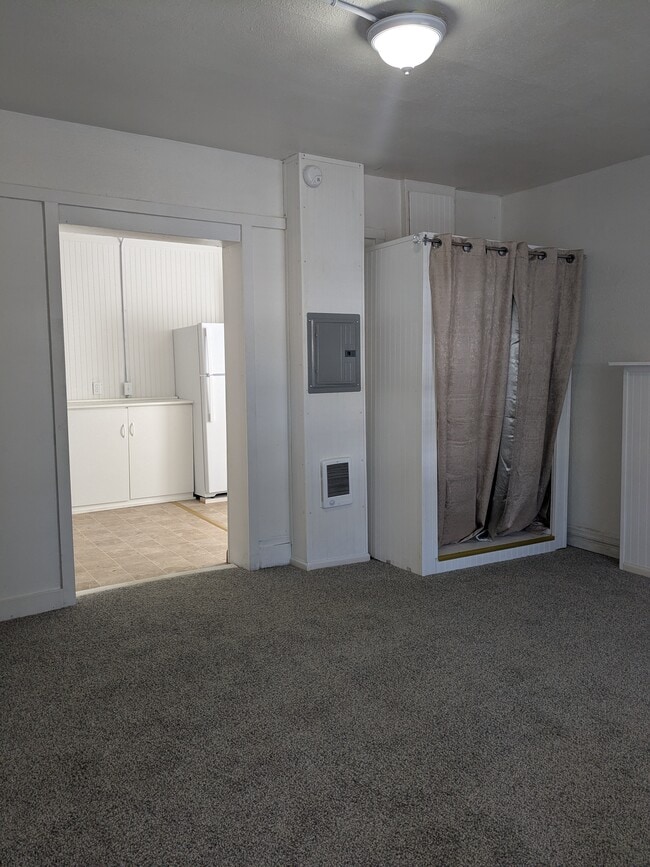 Photo - 303 S 5th St Apartment Unit 13