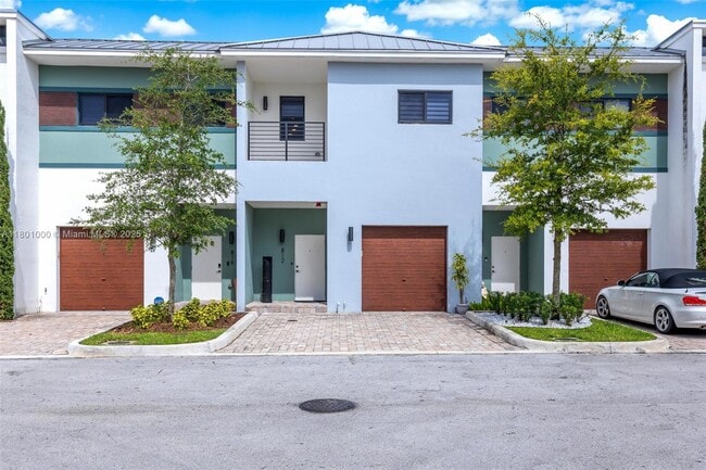 Photo - 812 NW 44th Terrace Townhome