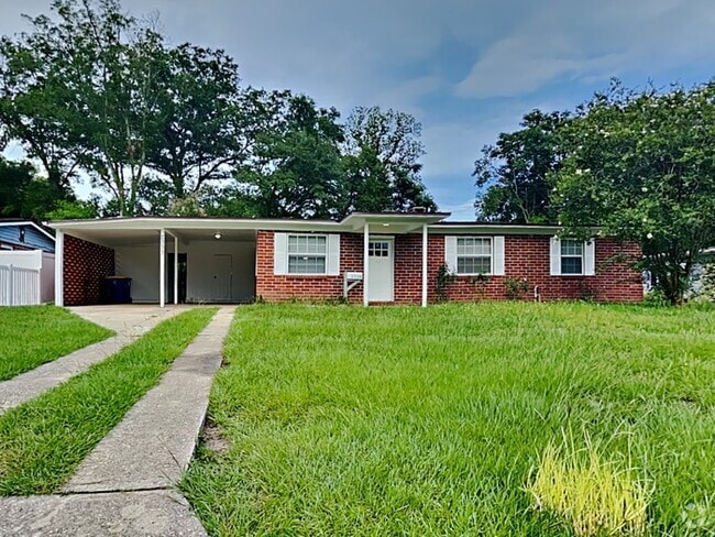 Building Photo - 2333 Maple Leaf Dr E Rental